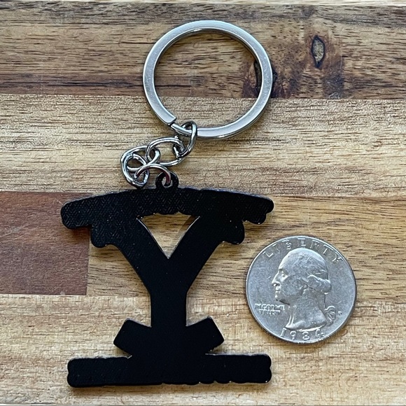 Yellowstone Dutton Ranch Keychain - Picture 2 of 2